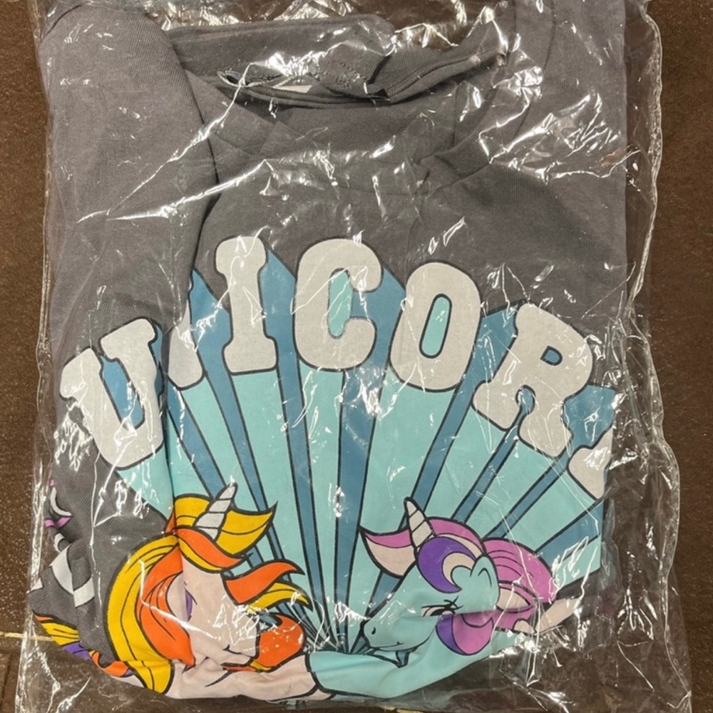 NWT “Unicorn Super Powers” graphic T Shirt - Picture 9 of 9